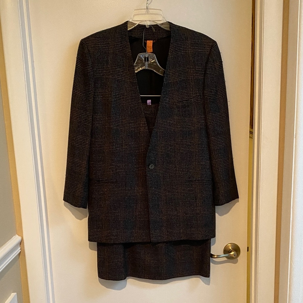 Ladies Black and Brown Blazer